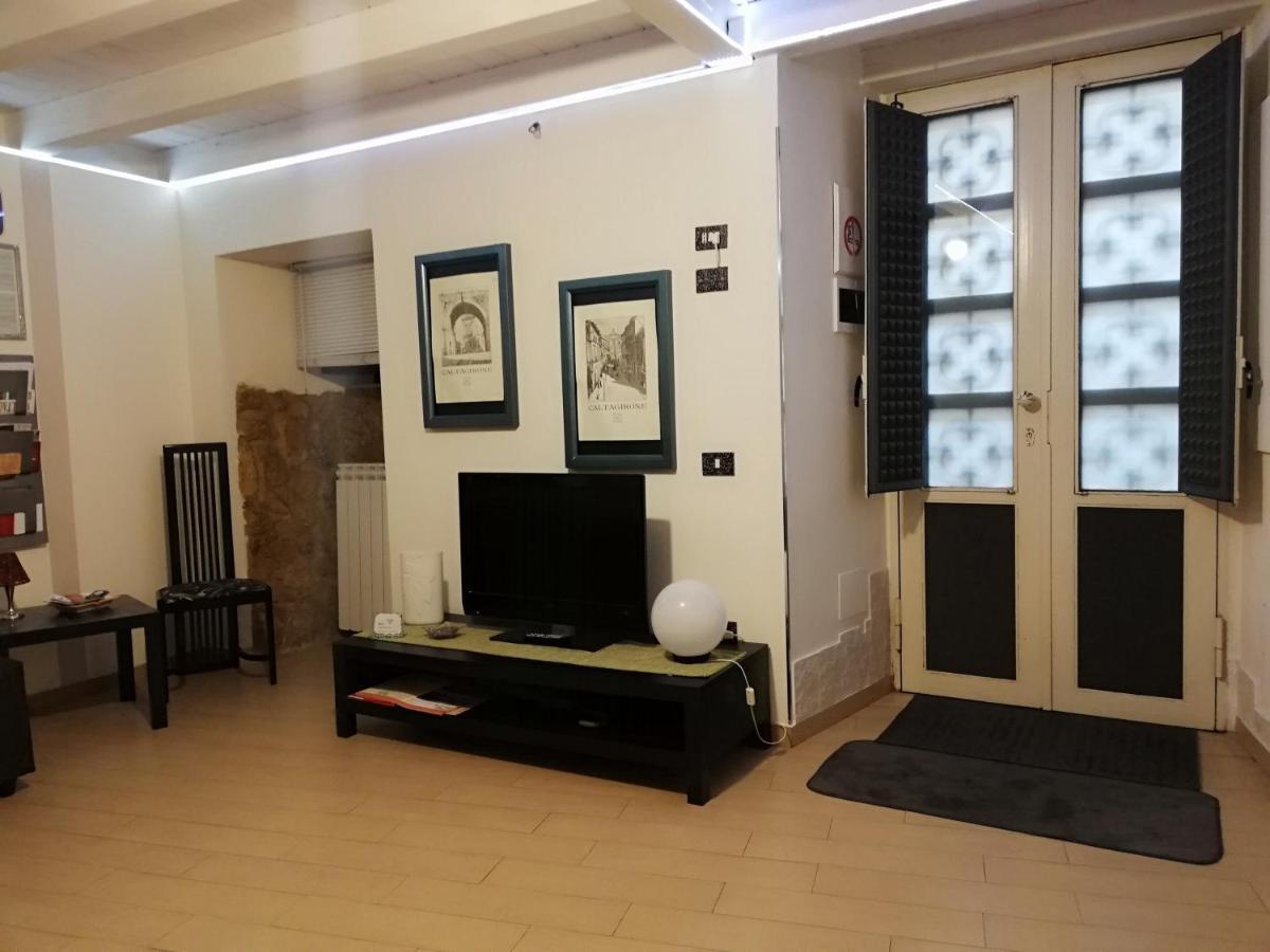 Hotel Palazzo Sant'Elia Caltagirone Exterior foto